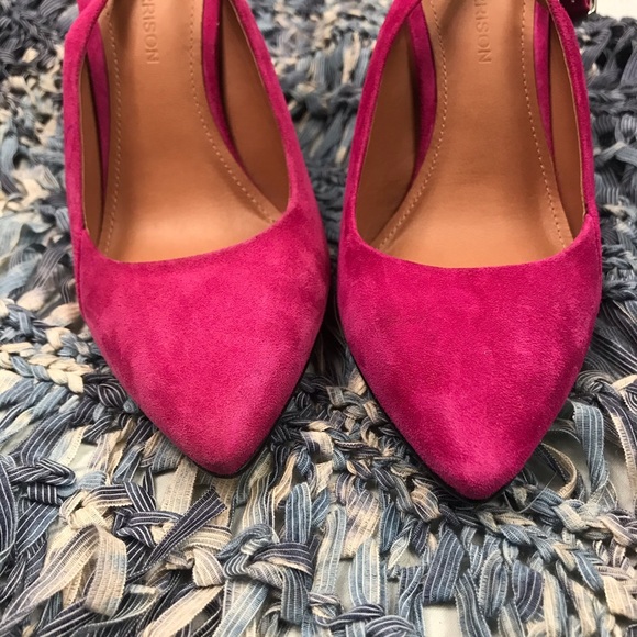 Sigerson Morrison Monte 2 Suede & Snakeskin Pumps - Picture 5 of 8